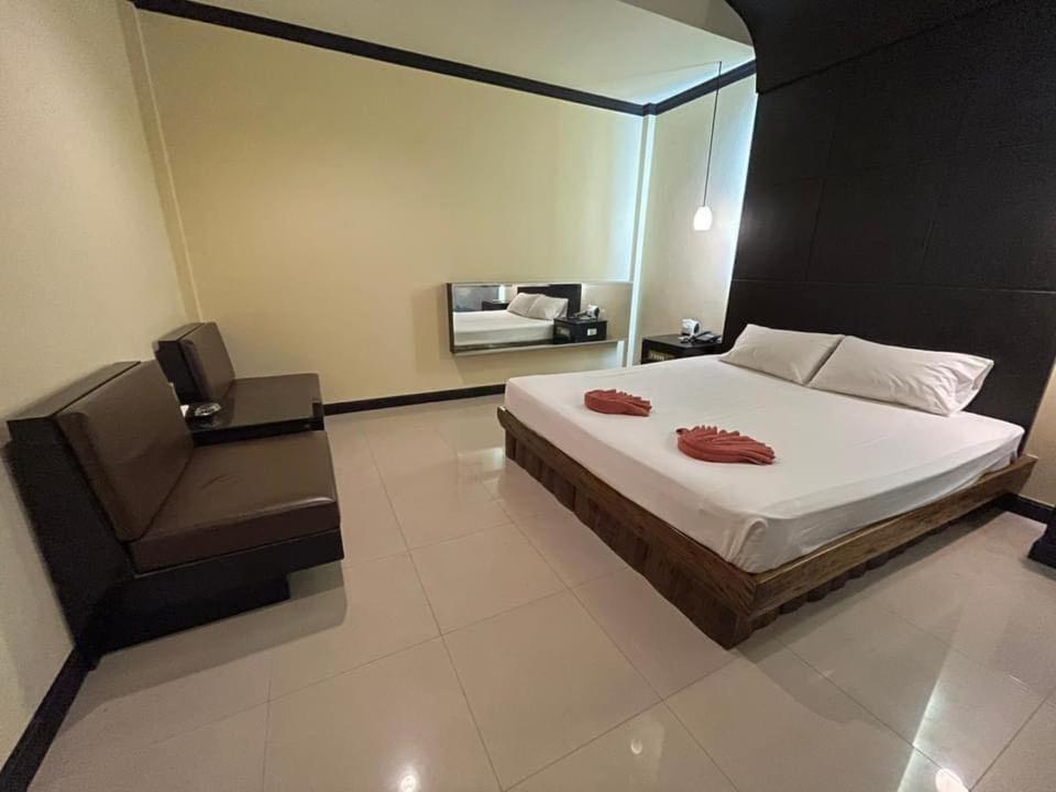 Baankaew Resort Паттая Екстер'єр фото